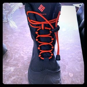 Buga IV Boot (Grade School) Black - Columbia